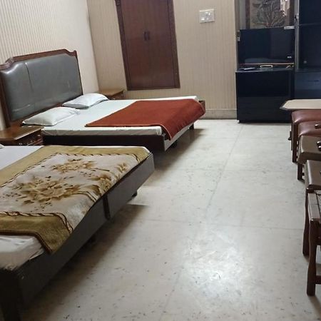 Tourist Guest House アムリトサル エクステリア 写真