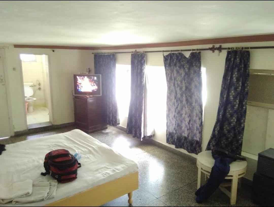 Tourist Guest House アムリトサル エクステリア 写真
