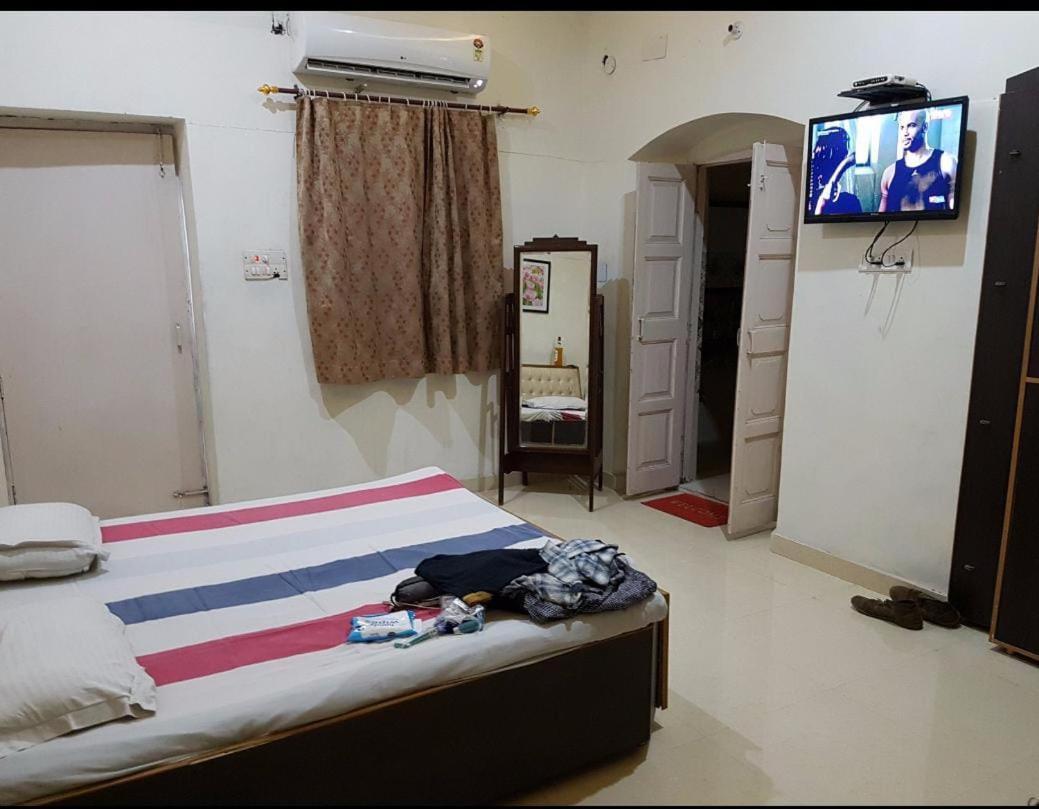 Tourist Guest House アムリトサル エクステリア 写真
