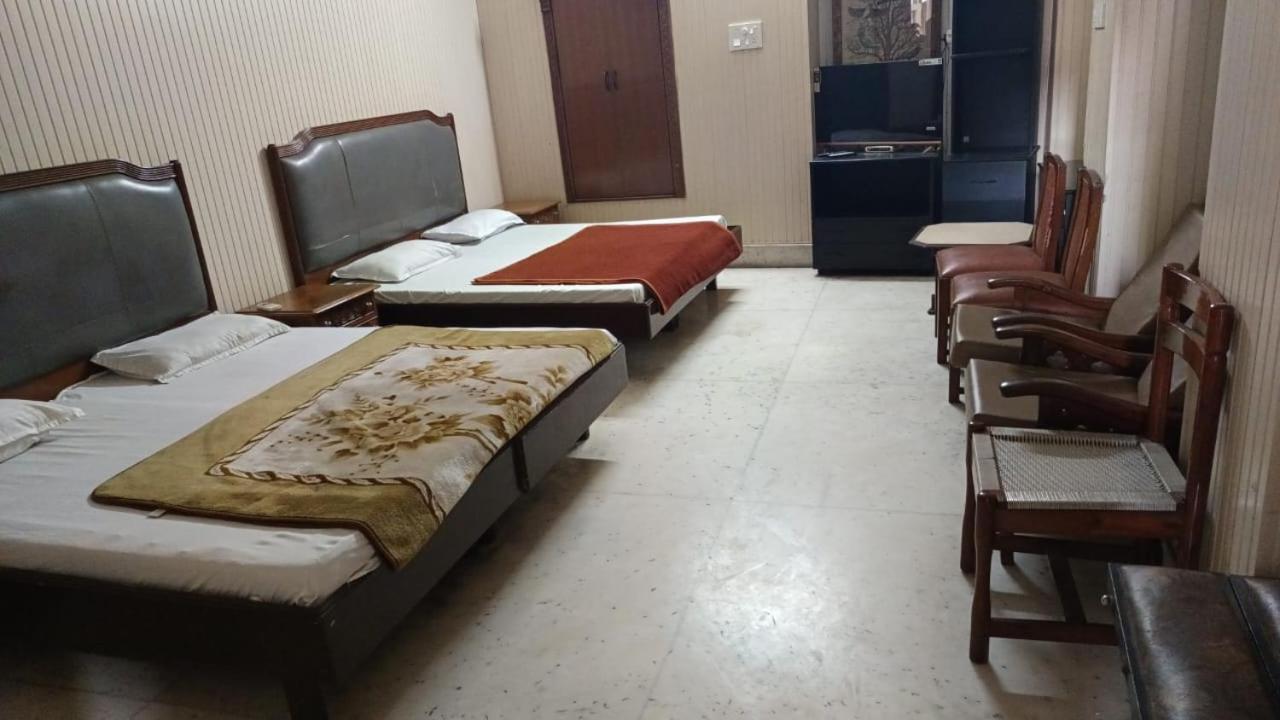 Tourist Guest House アムリトサル エクステリア 写真
